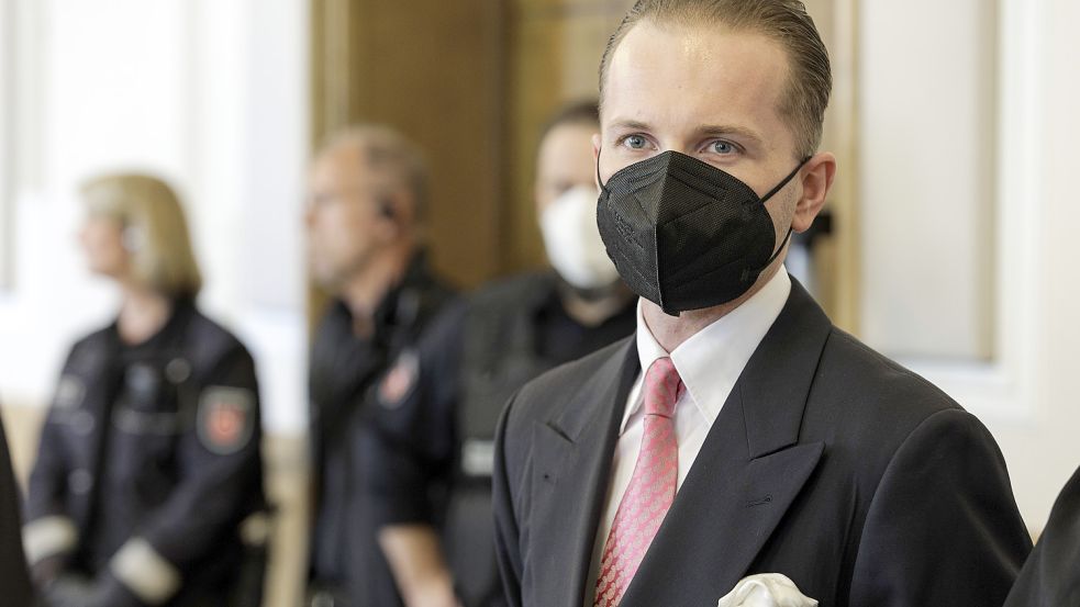 Der gebürtige Emsländer Hendrik Holt muss sich in Osnabrück unter anderem wegen versuchtem Betrug und Verleumdung vor Gericht verantworten. Foto: David Ebener