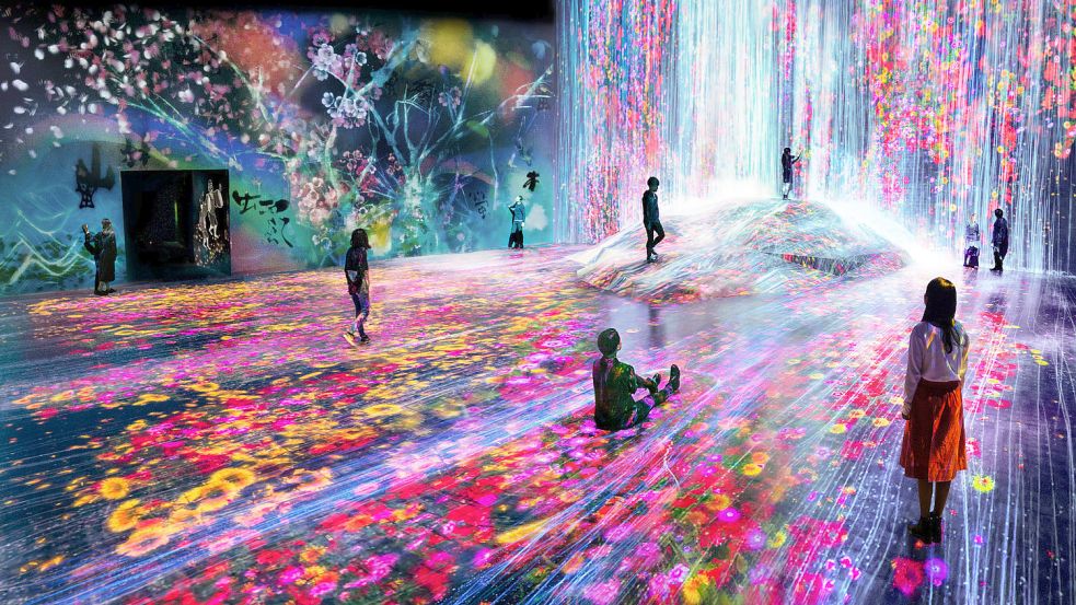 Das Vorbild für das Digital Art Museum in Hamburg kommt aus Japan, hier ein Blick auf das „Universe of Water Particles“ in Tokio. Foto: TeamLab