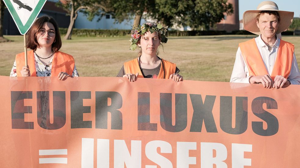 Noch am Vorabend hatten die Klimaaktivisten den Golfplatz-Protest geübt. Foto: imago images/aal.photo