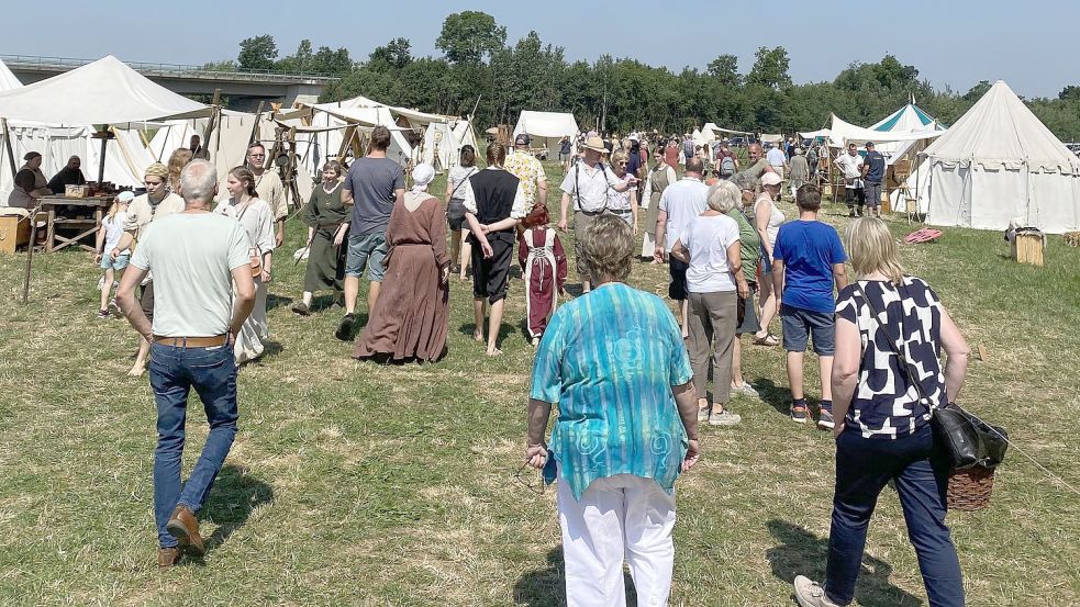 Beim Mittelalterfest war viel los. Foto: Buntjer