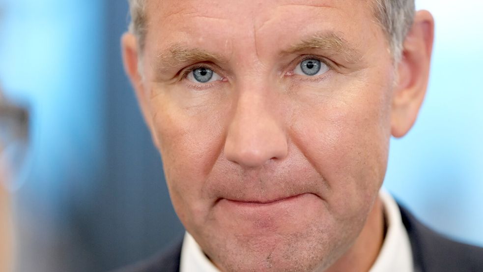 Thüringens AfD-Landeschef Björn Höcke forderte im MDR-Sommerinterview eine Abschaffung der Inklusion an Schulen. Foto: dpa/ Sebastian Willnow