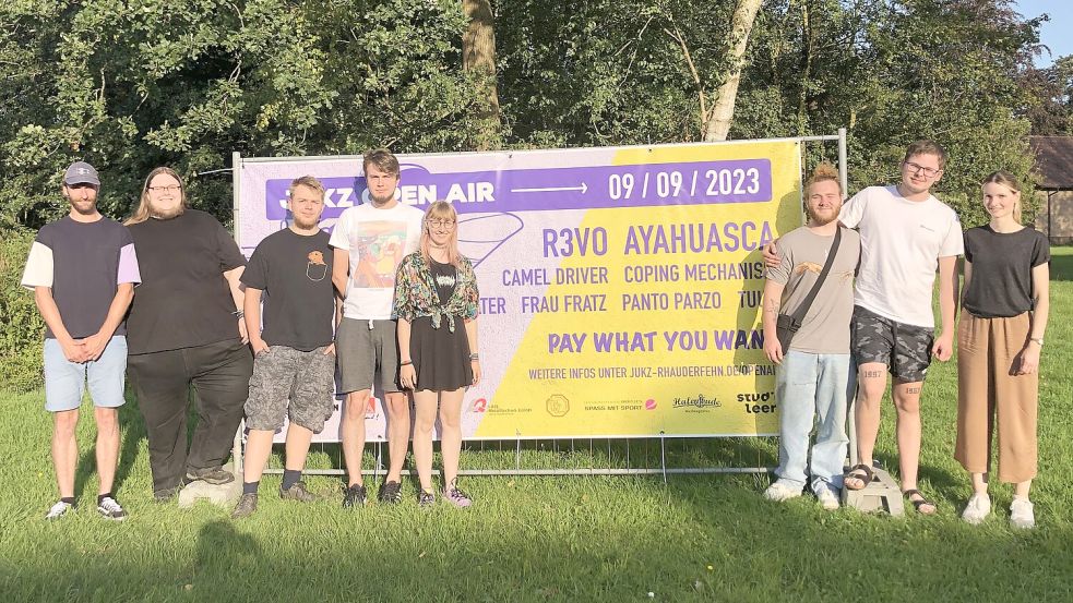 Das Organisationsteam des JuKZ-Open-Air freut sich auf viele Festival-Besucher. Foto: Roßbach