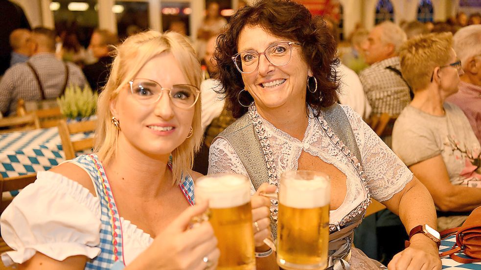 Zünftig wurde in Holtland Oktoberfest gefeiert. Foto: Stromann