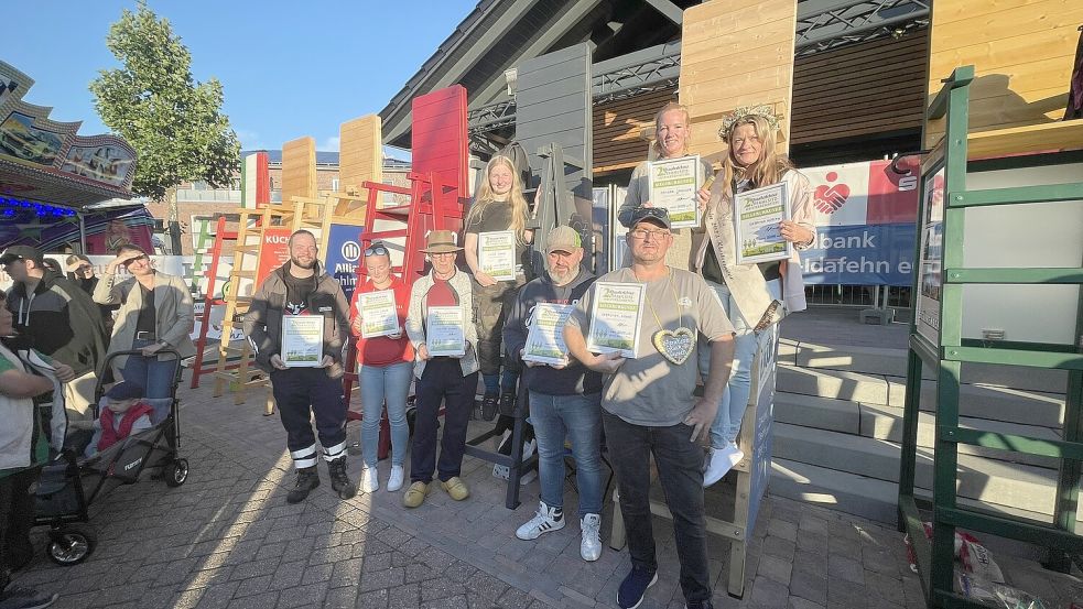 Endlich wieder festen Boden unter den Füßen. Foto: Hellmers