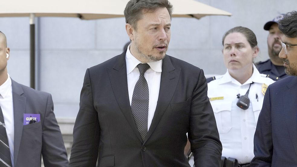 Bislang ist X-Inhaber Elon Musk nicht gegen Falschinformationen auf seiner Online-Plattform vorgegangen. Foto: dpa/AP/Jacquelyn Martin