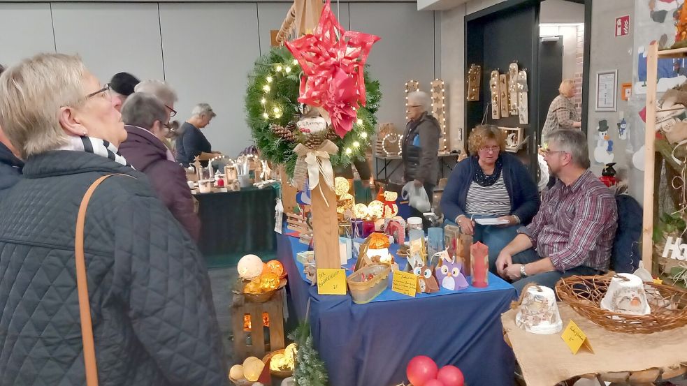 Es gibt viel Schönes zu entdecken. Der Kreativmarkt ist an beiden Wochenendtagen jeweils von 11 bis 17 Uhr offen. Der Eintritt ist frei. Foto: Scherzer