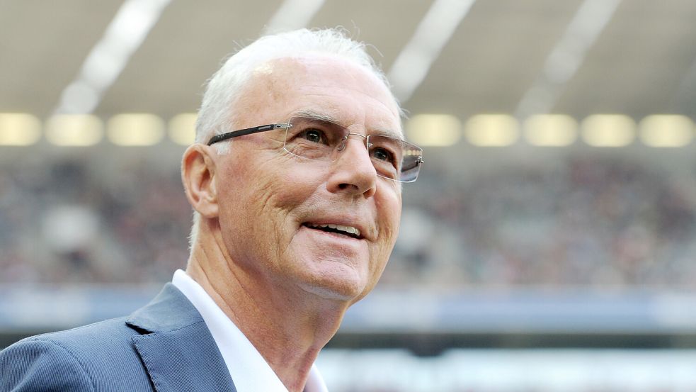 Franz Beckenbauer war einige Jahre eine Art Kollege von OZ- und GA-Sportchef Matthias Herzog. Foto: Tobias Hase/dpa