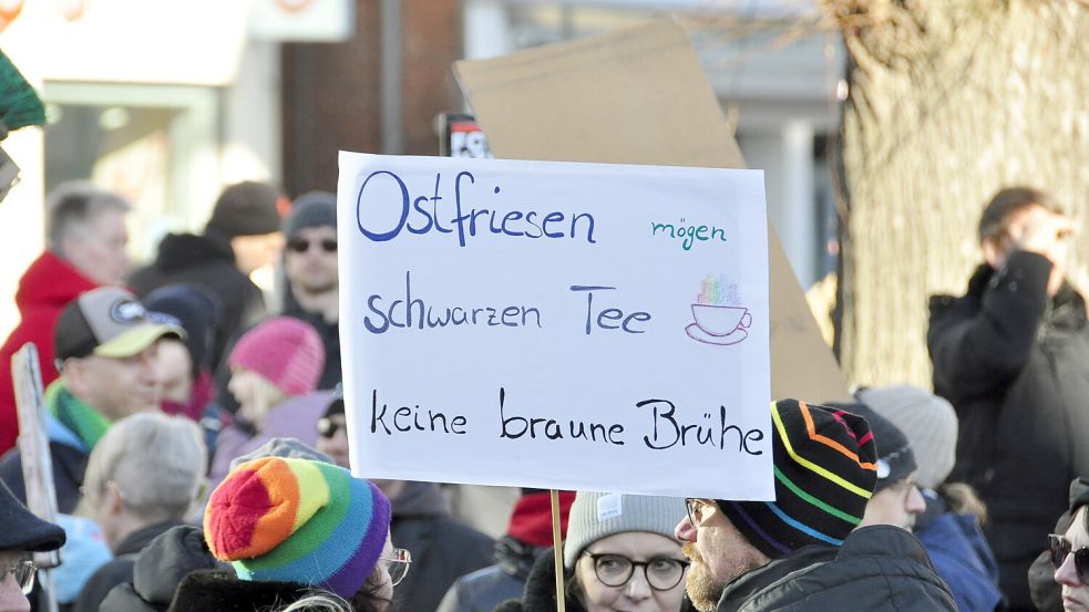 Bereits am vergangenen Wochenende fand in Leer eine Demo gegen rechts statt. Foto: Wolters