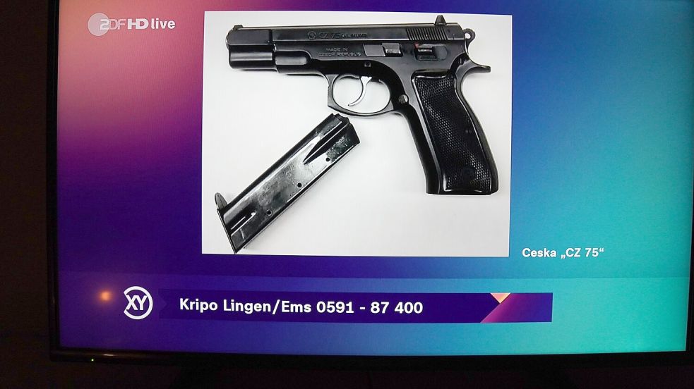 Zu der Beute in Werlte zählt auch eine Pistole des Typs Ceska CZ 75. Screenshot: Moormann