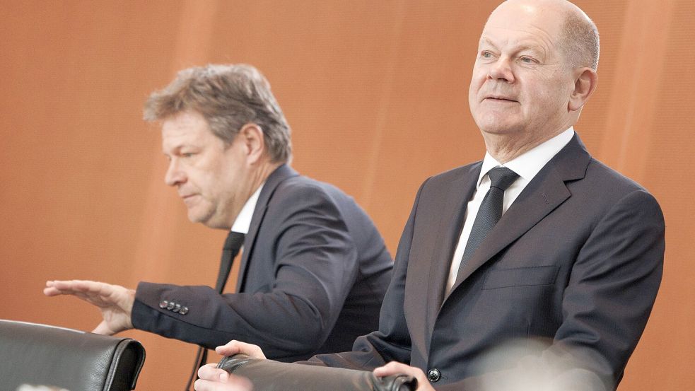 Gelingt es Bundeswirtschaftsminister Robert Habeck (Grüne) und Bundeskanzler Olaf Scholz (SPD), die deutsche Wirtschaft wieder in Schwung zu bringen? Foto: dpa/Carsten Koall