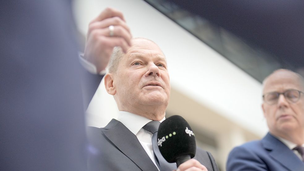 Bundeskanzler Olaf Scholz bei der Chefredaktionskonferenz der DPA. Foto: dpa/Michael Kappeler