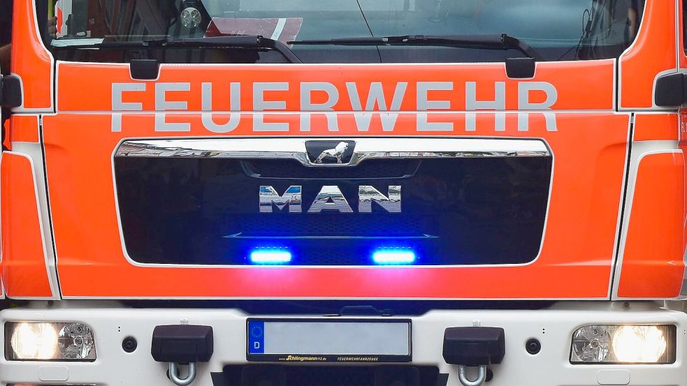 Die Feuerwehr rückte zu einem Brand in Emden aus. Symbolfoto: Pixabay