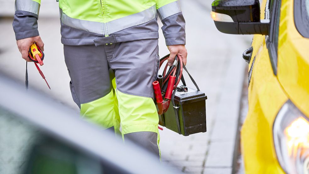 Wenn die Batterie streikt, rücken die „Gelben Engel“ vom ADAC an. Foto: ADAC