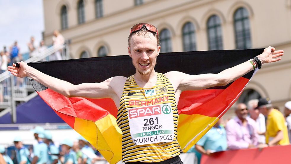 Marathonläufer Richard Ringer ist für die Olympischen Spiele in Paris nominiert worden. Foto: Marius Becker/dpa