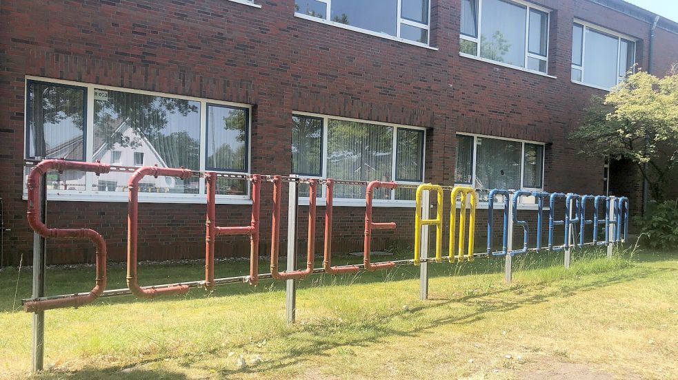 Ein Zwölfjähriger, der die Schule am Osterfehn in Ostrhauderfehn besucht, soll eine Mitschülerin attackiert haben. Foto: Zein