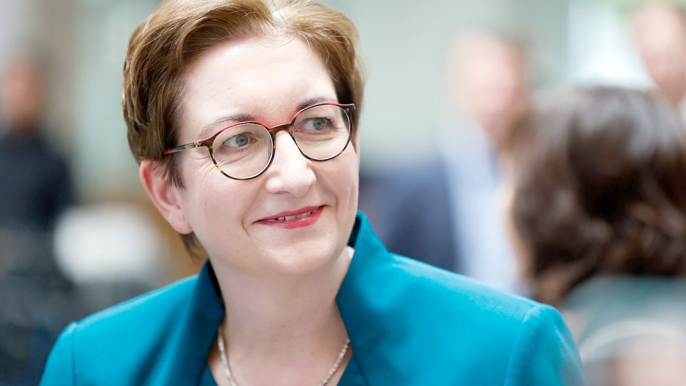 Bauministerin Klara Geywitz trat ihr Amt 2021 mit dem Ziel an, dass in Deutschland pro Jahr 400.000 Wohnungen gebaut werden sollten. Obwohl das meilenweit verfehlt wurde, versprüht sie Optimismus. Foto: Imago/Mauersberger