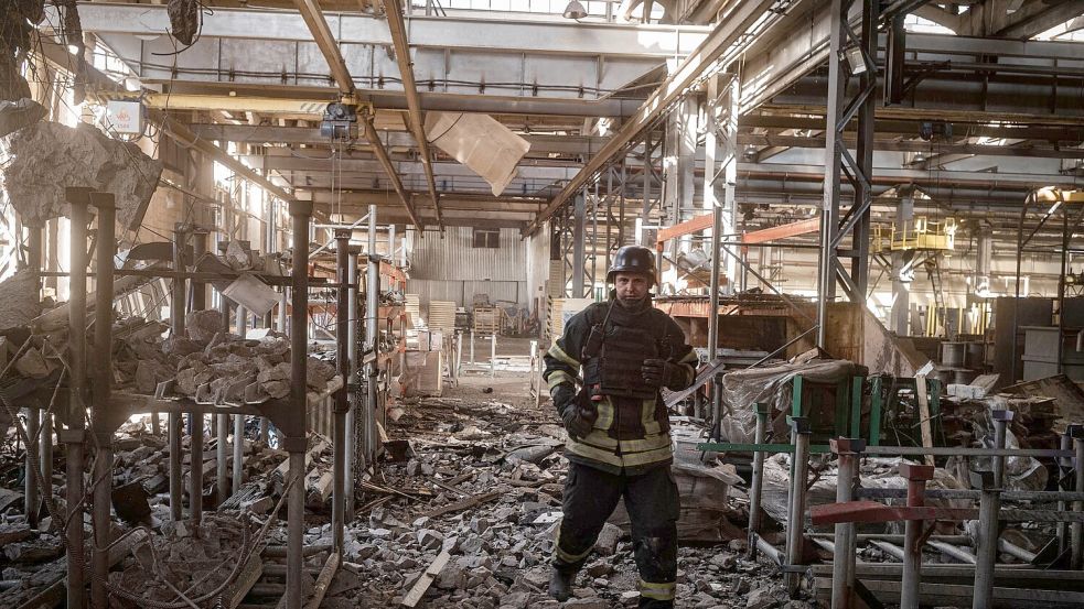 Die russische Armee hat ein Industriegebiet in Charkiw bombadiert. Foto: Nicolas Cleuet/Le Pictorium via ZUMA Press/dpa