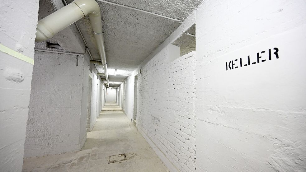 Während des Kalten Krieges gab es in der Bundesrepublik etwa 2000 Bunker. Mittlerweile sind davon nicht mehr viele vorhanden. Wo sollten Menschen im Falle eines Angriffs Schutz suchen? Foto: IMAGO/Funke Foto Services