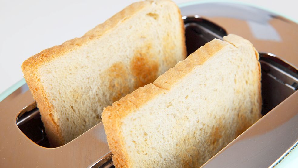 In vielen Haushalten ist das Toastbrot vom Frühstückstisch nicht wegzudenken. Foto: IMAGO / Shotshop