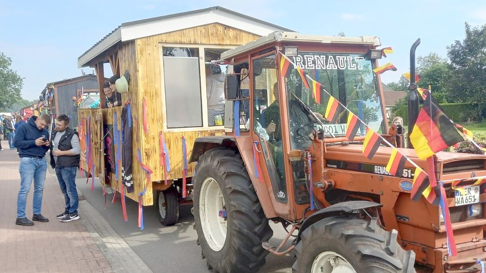 Rund 80 Umzugswagen sind dabei.