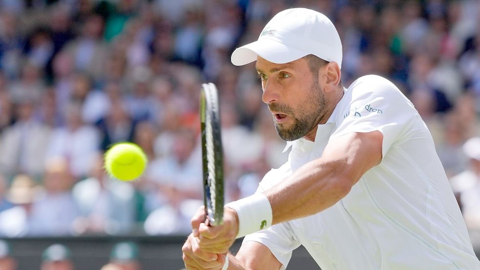 Novak Djokovic musste gegen den Briten Jacob Fearnley einen Satzverlust hinnehmen. Foto: Kirsty Wigglesworth/AP/dpa