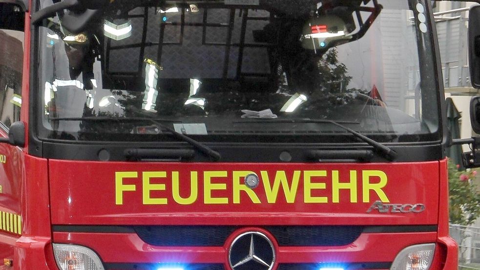 Mehrere Stunden dauerten die Löscharbeiten der Feuerwehr. Foto: Pixabay