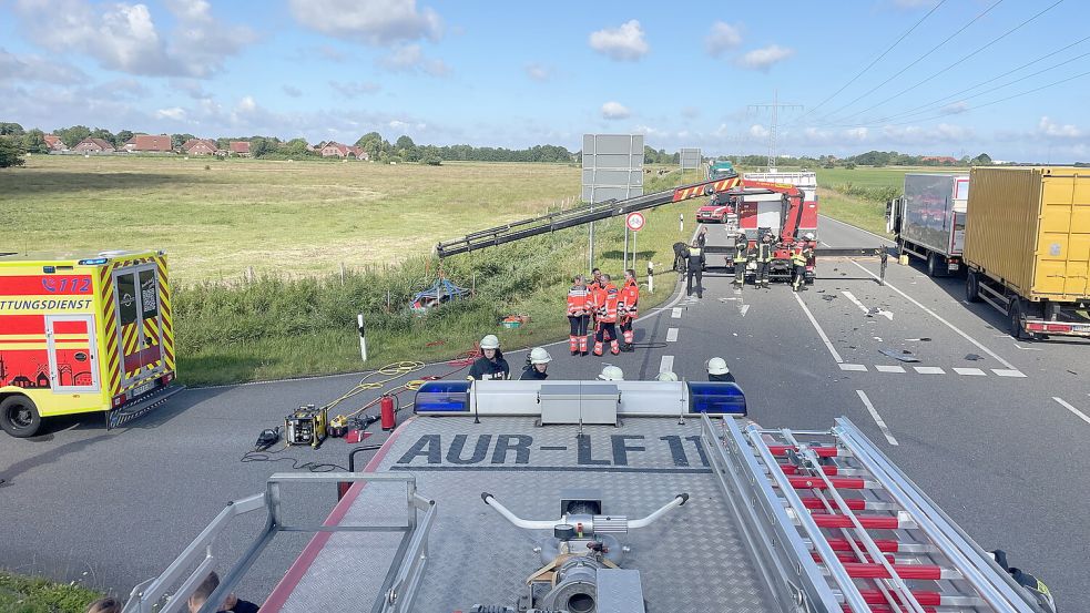 Die Norder Feuerwehr war bei dem tödlichen Unfall an der B72 im Einsatz. Foto: Feuerwehr Norden