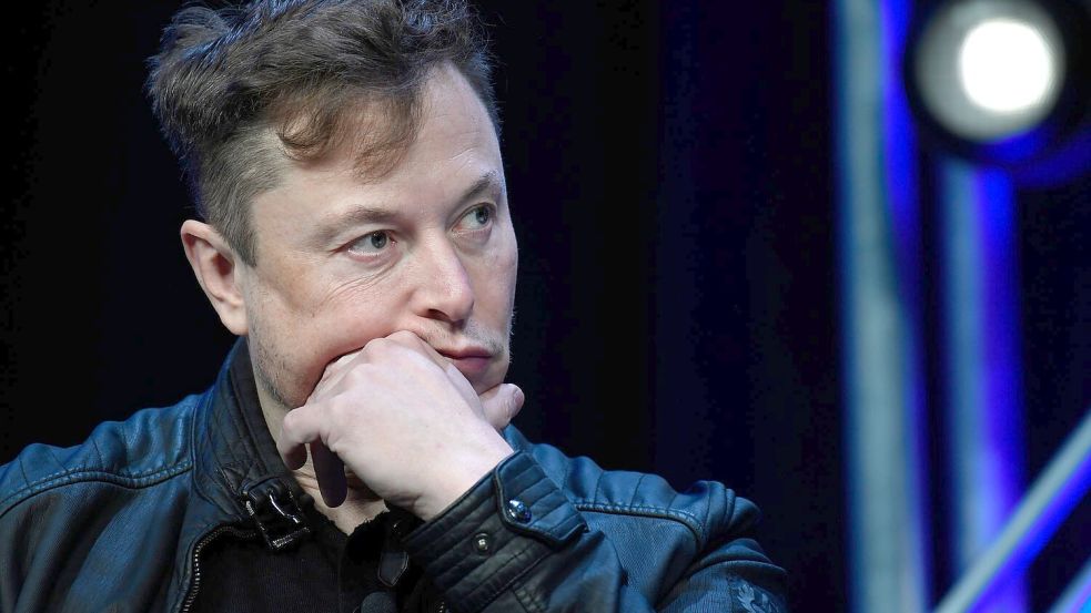 Elon Musks Plattform X (früher Twitter) steht im Fokus der EU-Kommission. (Archivbild) Foto: Susan Walsh/AP/dpa