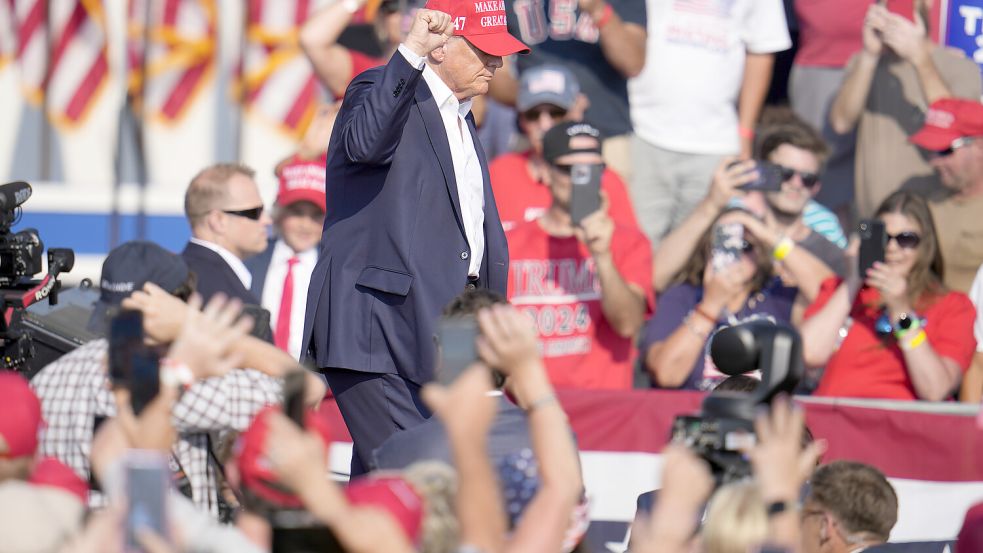 Am Samstag hatte es einen versuchten Mordanschlag auf den ehemaligen US-Präsidenten Donald Trump gegeben. Foto: dpa/AP/Gene J. Puskar