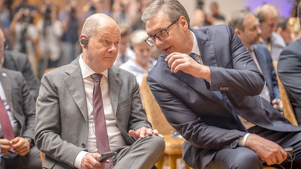 Win-Win-Situation: Für den serbischen Präsidenten Vucic ist das Lithium-Projekt ein Milliarden-Deal, Kanzler Scholz will vor allem die Abhängigkeit von China reduzieren. Foto: Michael Kappeler/dpa