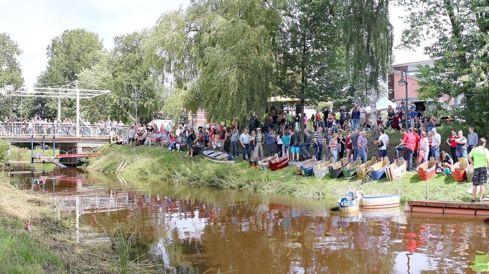 Die Waschzuber-Regatta findet zum 12. Mal während der Veranstaltung statt. Foto: Privat