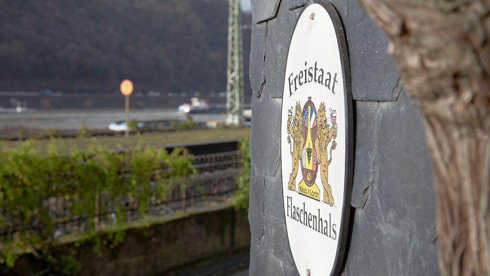 Nach Ende des Ersten Weltkrieges blieb bei der Grenzziehung ein kleiner Streifen zwischen Lorch und Kaub übrig, der weder von der französischen noch von der amerikanischen Besatzungsmacht verwaltet wurde: Der Freistaat Flaschenhals. Foto: dpa/Thomas Frey