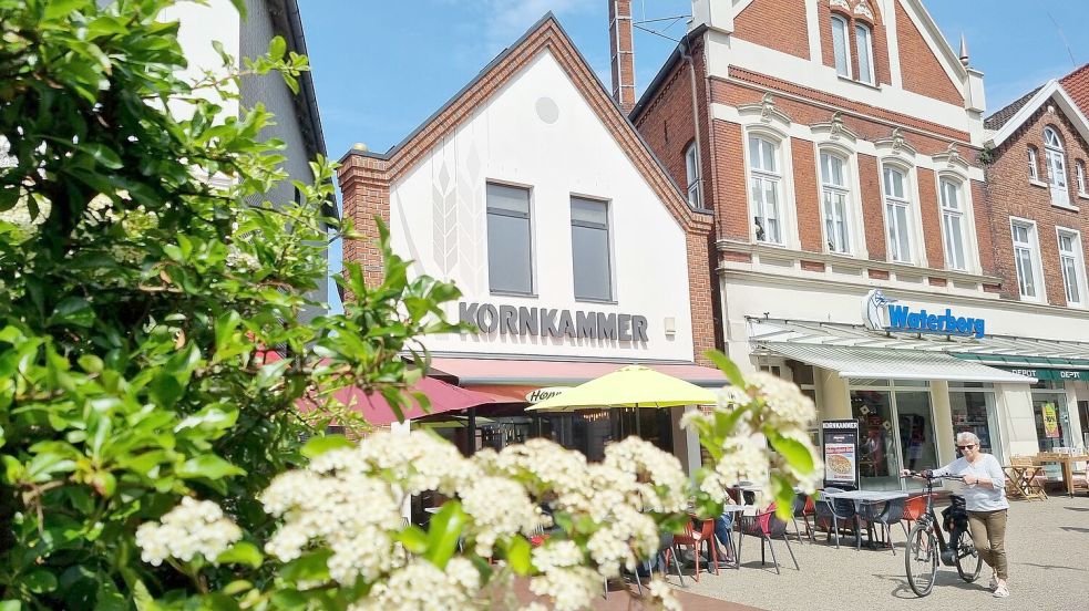 Der Sexualstraftäter war in einer Leeraner Bäckerei durch die Hintertür geflohen. Foto: Bothe