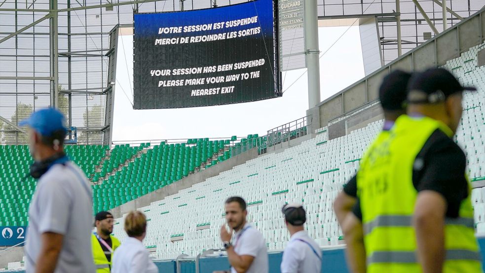 Das Chaos beim Auftakt ins olympische Fußball-Turnier wird nun untersucht. Foto: Silvia Izquierdo/AP/dpa