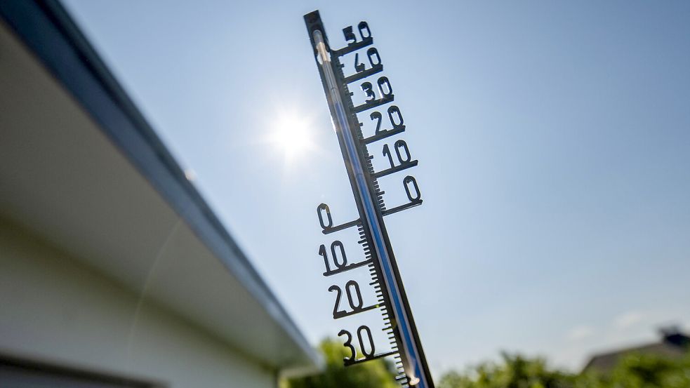 Ein Hochdruckgebiet mit hohen Temperaturen soll für einen sommerlichen Wochenstart sorgen. Foto: IMAGO/Kirchner-Media