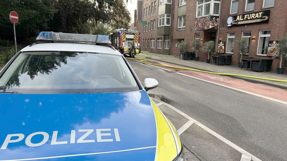 Am Ostersteg in Leer hat es Sonntagmorgen einen Einsatz gegeben. Foto: Bothe