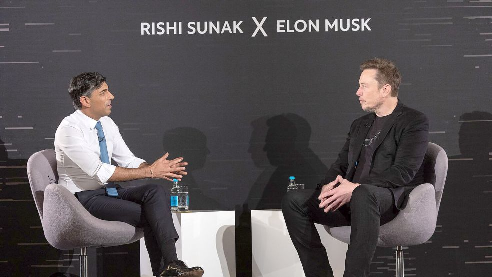 Mit dem ehemaligen Premierminister Sunak traf sich Musk zum Tech-Chat. (Archivbild) Foto: Simon Walker/No 10 Downing Street/XinHua/dpa