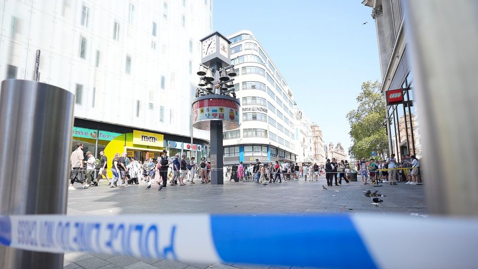 Der mutmaßliche Täter des Messerangriffs am Leicester Square wurde wegen versuchten Mordes angeklagt. (Archivbild) Foto: James Manning/PA Wire/dpa