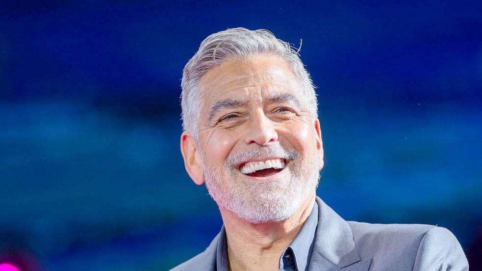 Hollywood-Star Clooney tut nach eigenen Angaben viel, um privat zu bleiben. (Archivbild) Foto: Rolf Vennenbernd/dpa