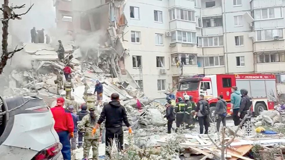 Die russische Grenzregion Belgorod war in der Vergangenheit immer wieder Ziel ukrainischer Angriffe, mit denen sich Kiew gegen Moskaus Angriffskrieg zur Wehr setzt. (Archivbild) Foto: Uncredited/Russian Emergency Ministry Press Service/AP/dpa