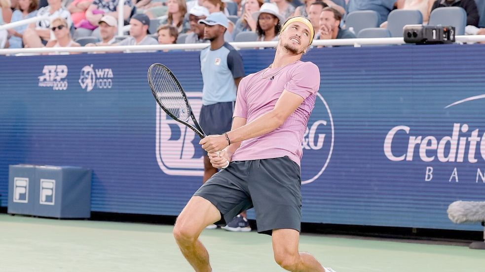 Alexander Zverev ist im Halbfinale von Cincinnati an Jannik Sinner gescheitert. Foto: Scott Stuart/ZUMA Press Wire/dpa