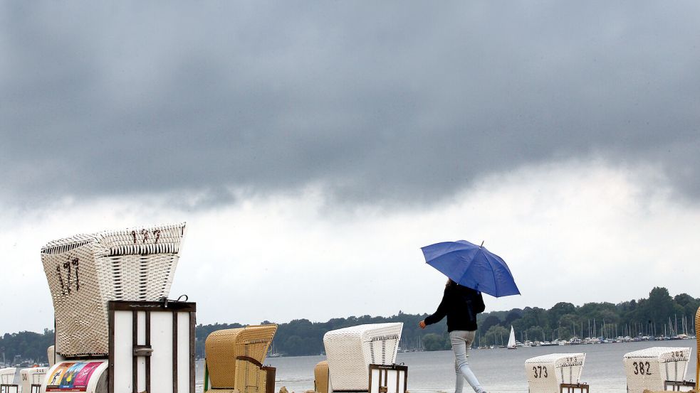 Das Wetter in Niedersachsen bleibt in der anstehenden Woche wechselhaft, teilweise drohen Regen und Gewitter. Foto: dpa/Wolfgang Kumm