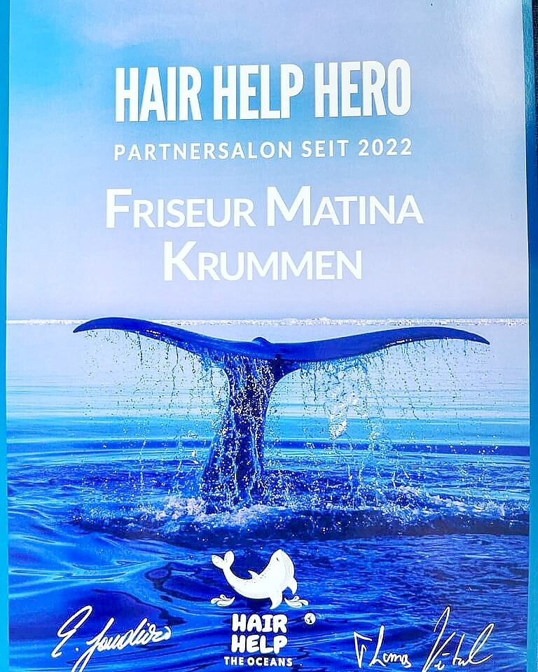 Seit zwei Jahren ist der Betrieb von Matina Krummen Partner-Salon der Organisation „Hair Help the Ocean“. Resthaare, die nicht für Perücken geeignet sind, werden gesammelt und kommen als natürliche Filter auf verschmutzten Binnengewässern und Weltmeeren zum Einsatz.