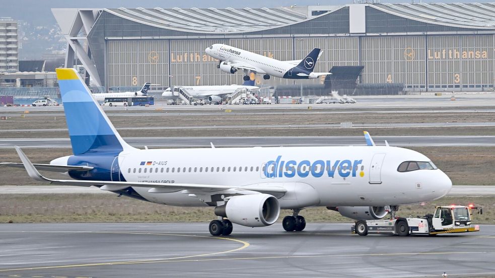 Der mit Verdi abgeschlossene Tarifvertrag bei der Lufthansa-Tochter Discover empört andere Gewerkschaften. Foto: Arne Dedert/dpa