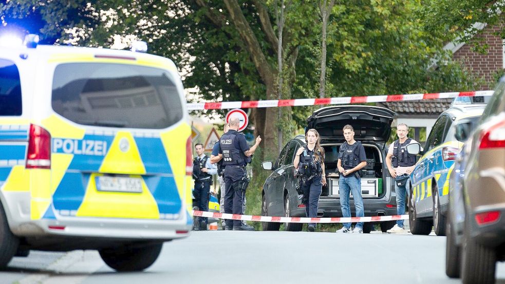 Nach einem Vorfall im Moers am Dienstag soll es nun in Recklinghausen zu tödlichen Polizeischüssen gekommen sein. Foto: Justin Brosch/dpa