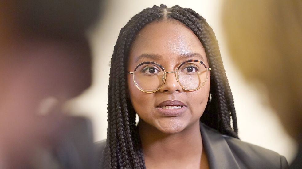 Aminata Touré (Grüne) ist seit August stellvertretende Ministerpräsidentin von Schleswig-Holstein. Foto: Marcus Brandt