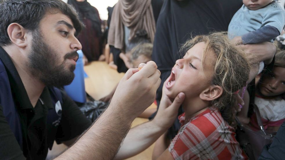 In den kommenden Tagen sollen 640.000 Kinder unter zehn Jahren gegen das hochansteckende Poliovirus geimpft werden. Foto: Abed Rahim Khatib/dpa