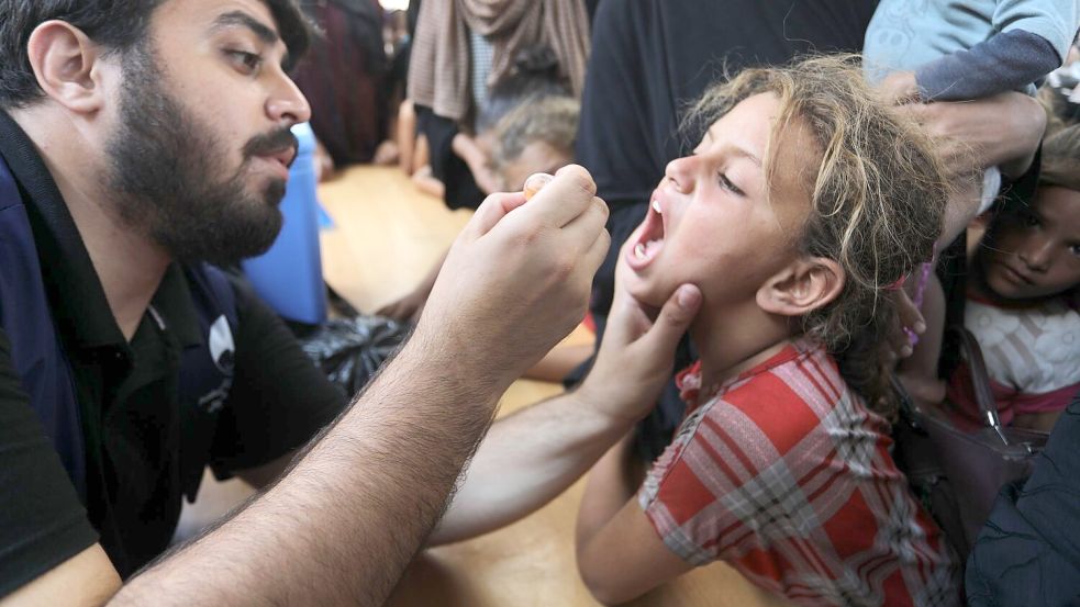 Für viele Familien ist es wegen anhaltender Kämpfe gefährlich, zu den Impfzentren zu gehen Foto: Abed Rahim Khatib/dpa