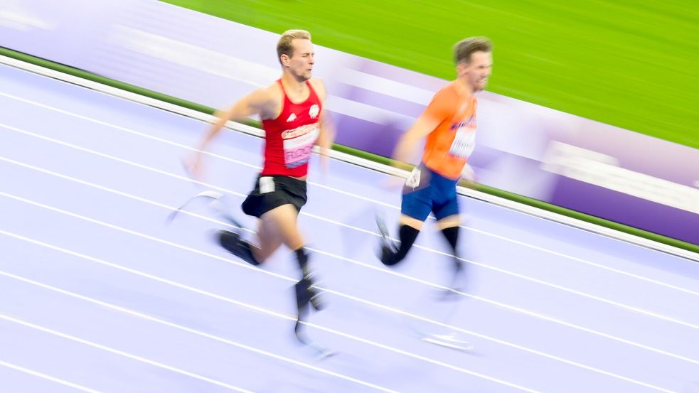 Johannes Floors gewinnt Silber in Paris. Foto: Julian Stratenschulte/dpa