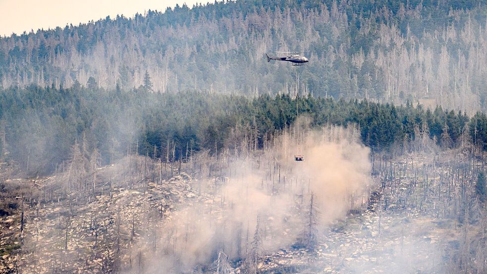 Brandstiftung ist nicht aufgeschlossen. Foto: Swen Pförtner/dpa